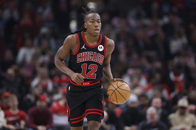 詹皇:湖人不进季后赛因天灾人祸